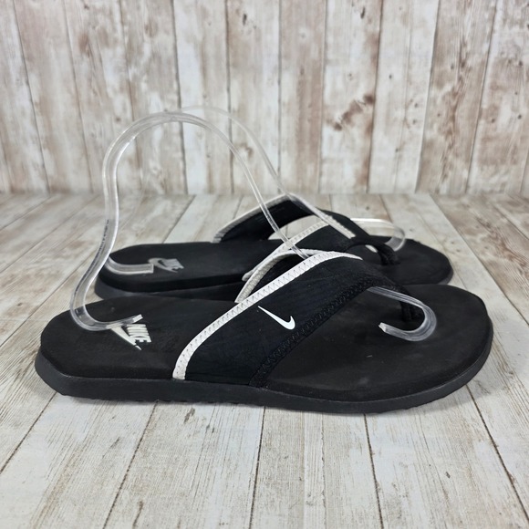 Nike Flip Flops Sandals Black and White Thong Comfort Casual Womens Size 8 - Picture 1 of 6